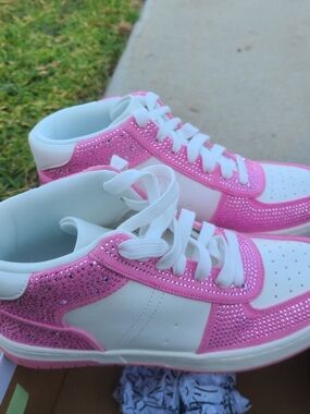 Wild Pair Sneakers